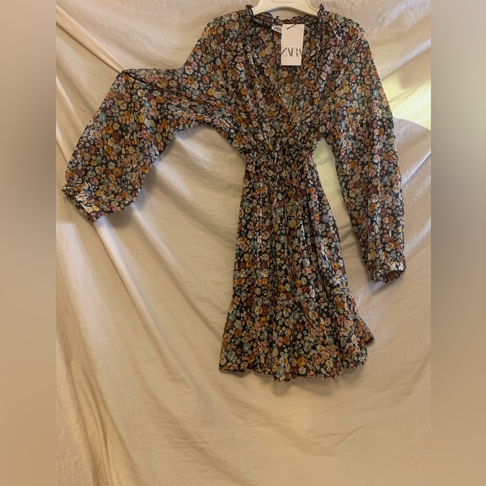 ✨NWT Zara Multicolor Floral Long Sleeve Tie Waist Button Front Ruffle Mini Dress - Picture 8 of 11